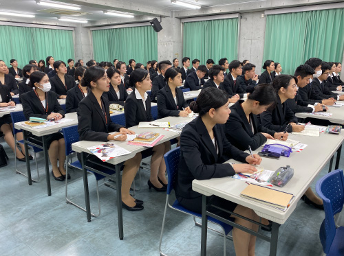 学内企業説明会